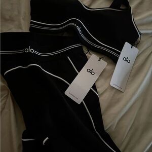 Alo Black Sports Bra and Leggings Set